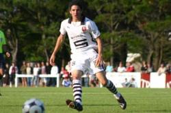 开云体育入口-包含雷恩客场告捷，赢得三分得分的词条