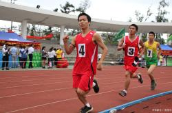 开云体育下载-关于体育盛事激情澎湃，观众尽情欢呼喝彩的信息