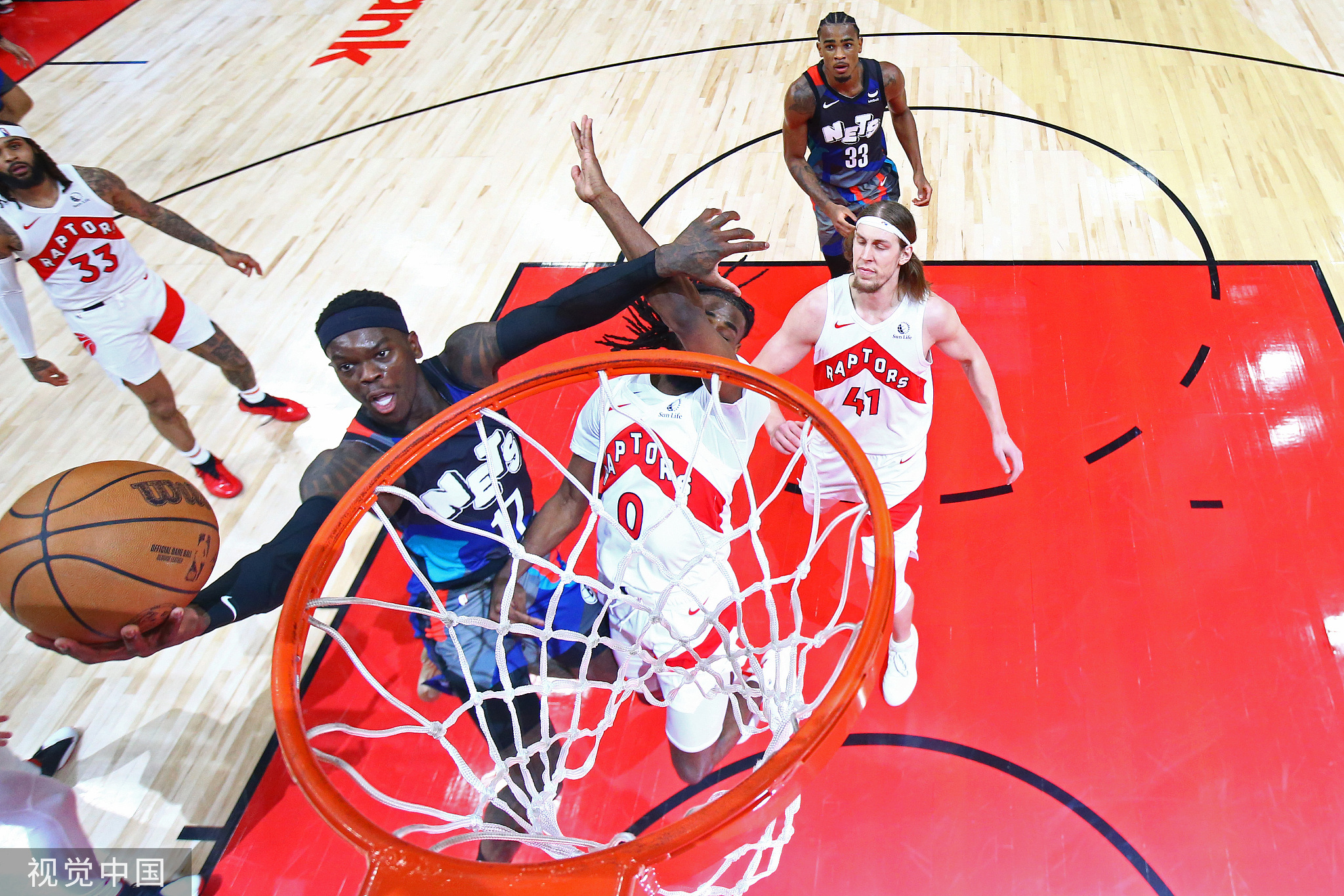 猛龙主场力克骑士，系列赛2-0领先